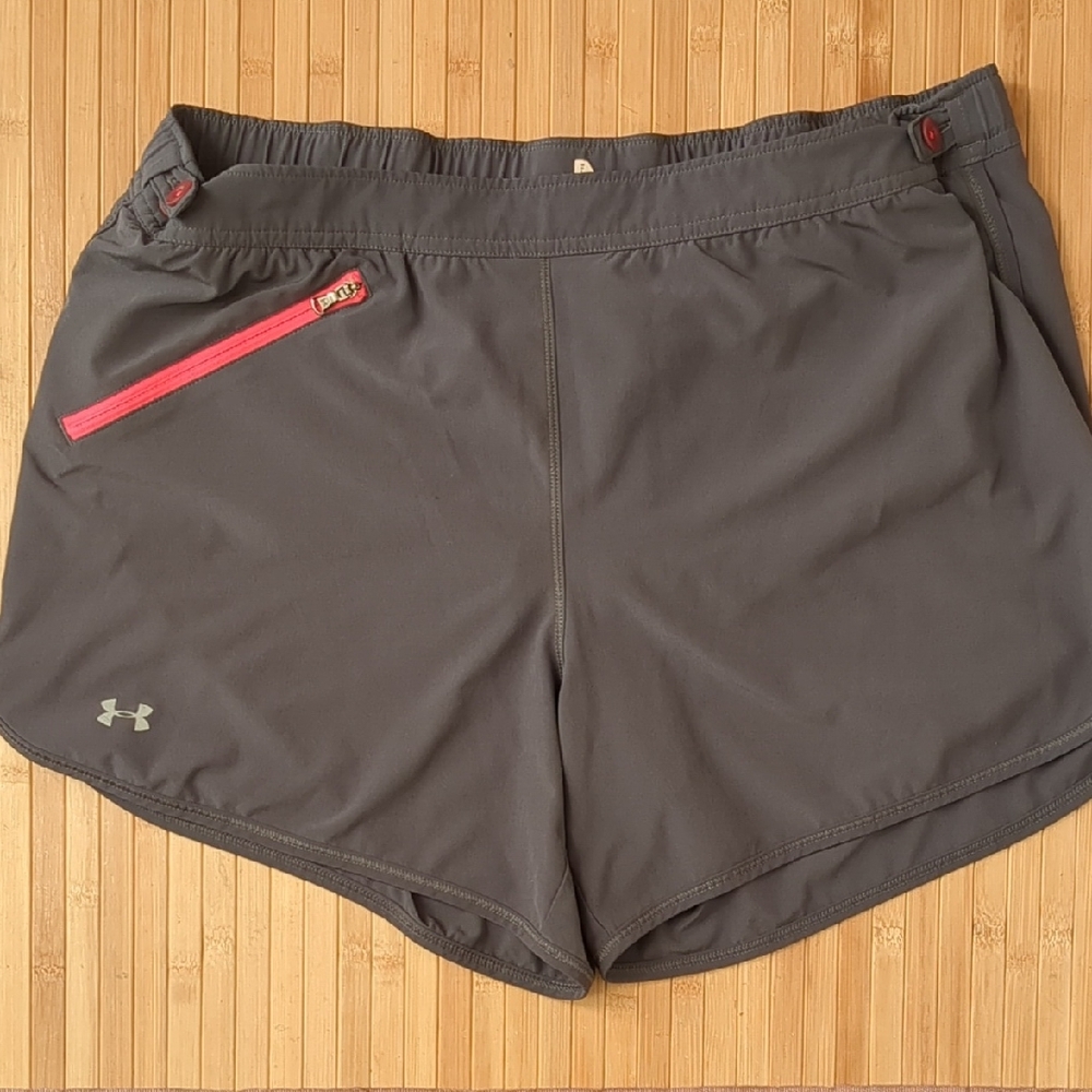 Under Armour Women's Athletic Running Shorts Gray Pink, Size Large 12/14